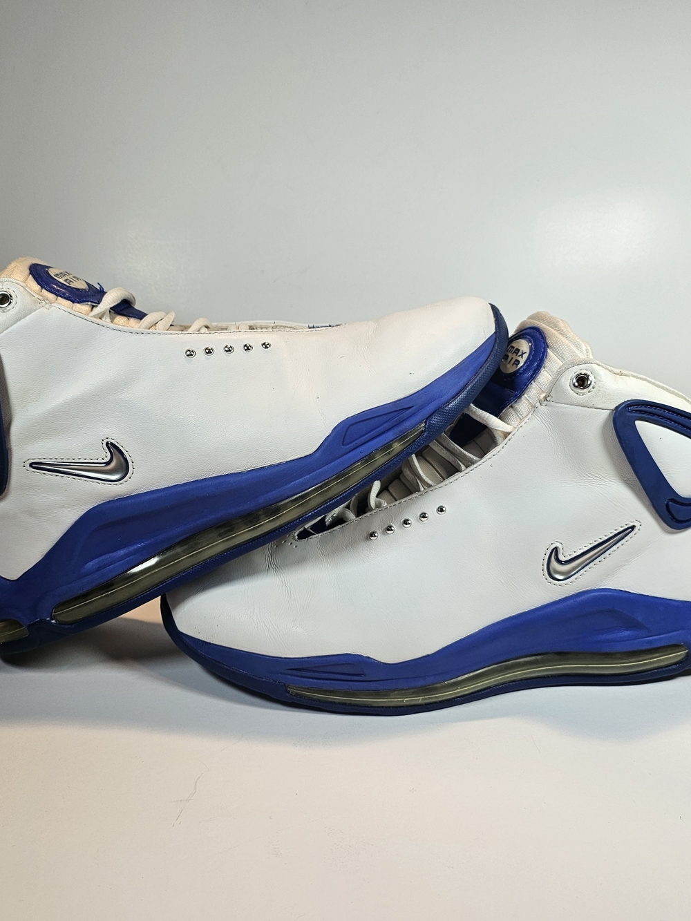 Vintage Nike Air Max Elite – 2002 – Y2K Collectible Sneakers